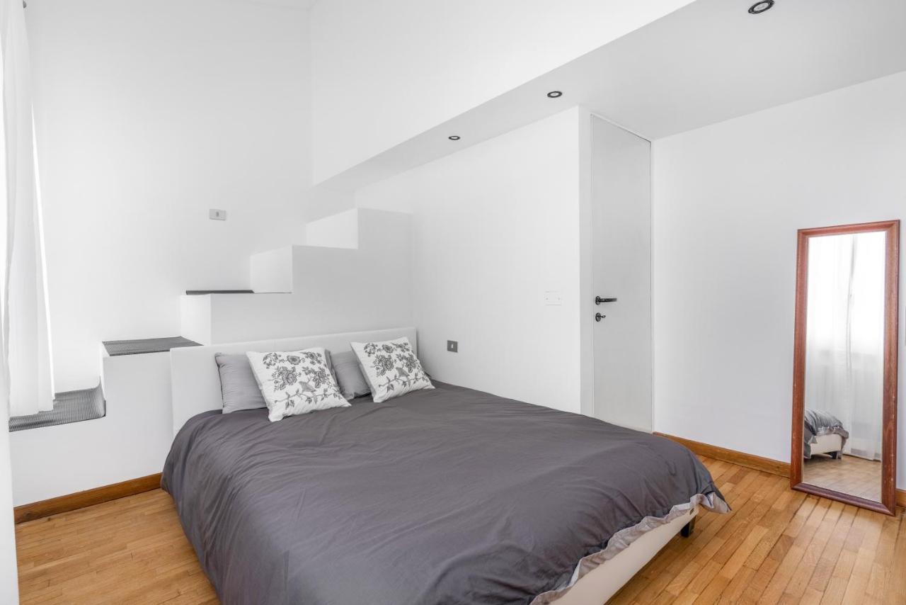 Duomo 7 Minuti Exclusive Apartment Vercelli Milano Esterno foto