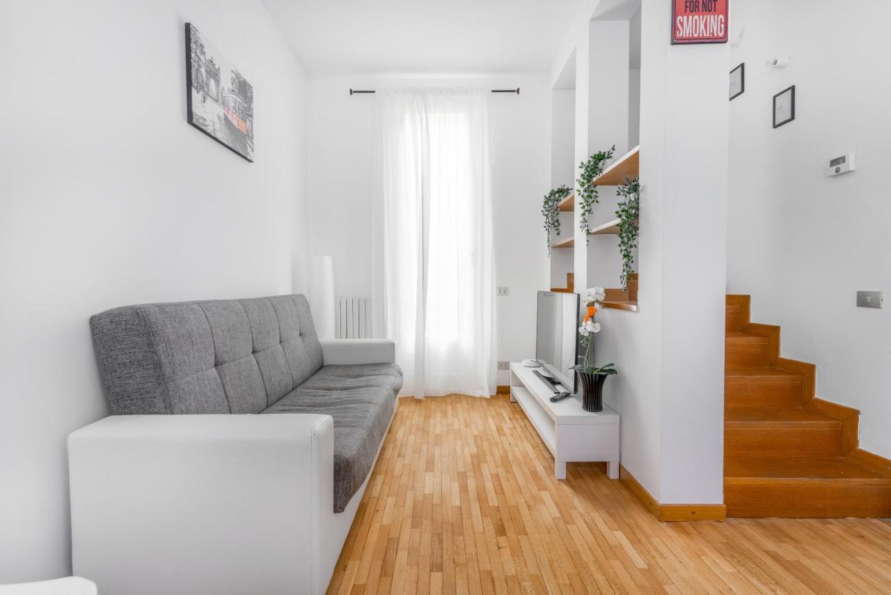 Duomo 7 Minuti Exclusive Apartment Vercelli Milano Esterno foto